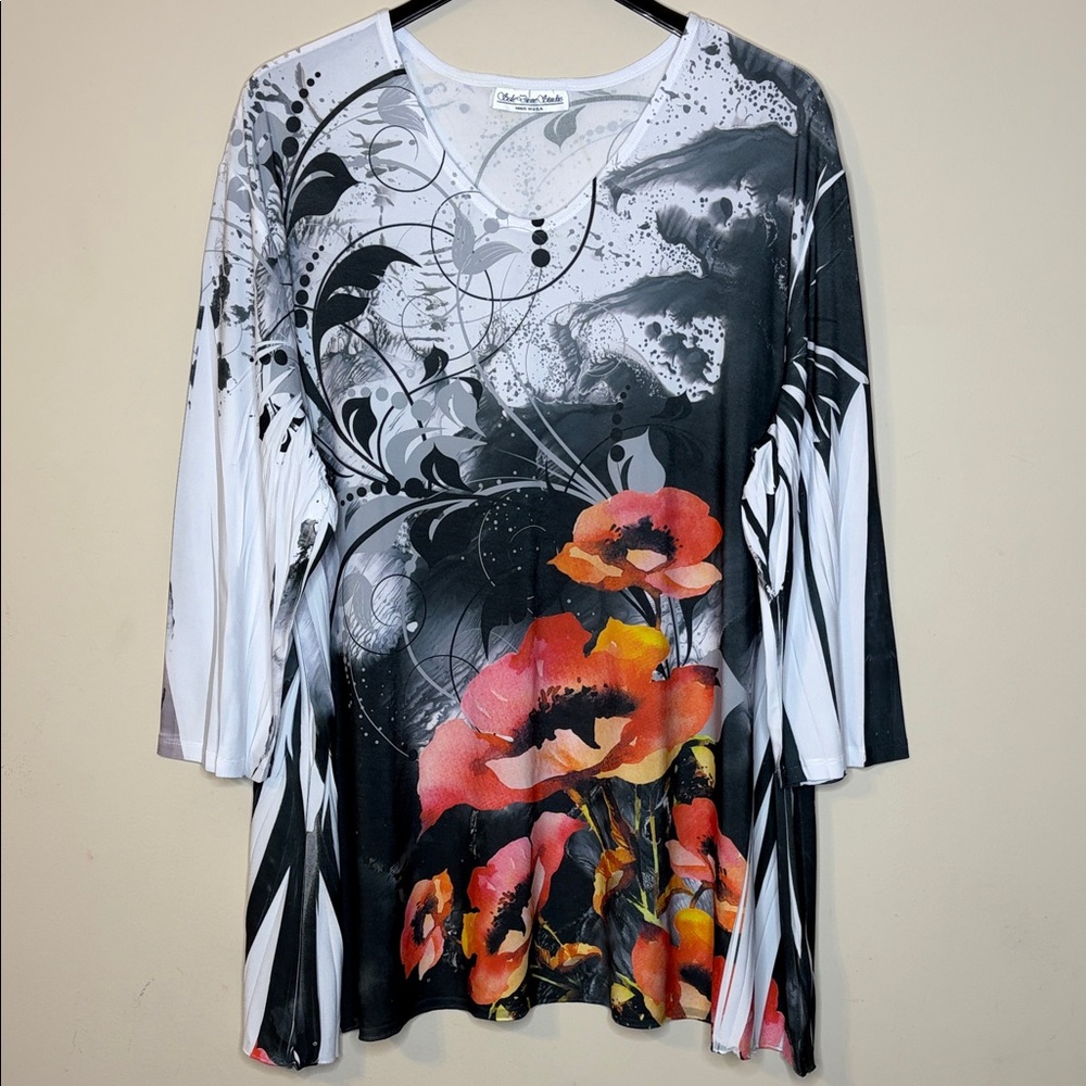 Sole Dione Studio Women's Floral Tunic - Black, White, Red, Orange Size 3X